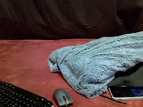 Snapshot of heather_savage chatting on 03.12.25 heather savage online show from 03.12.25