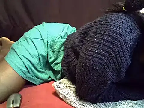 Snapshot of heather_savage chatting on 03.21.25 heather savage online show from 03.21.25