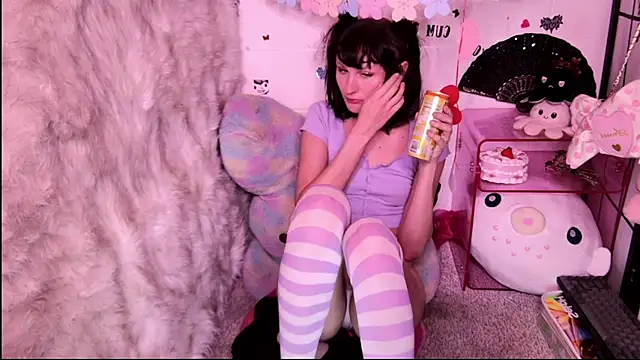 SweetLaumina online show from 03.13.26