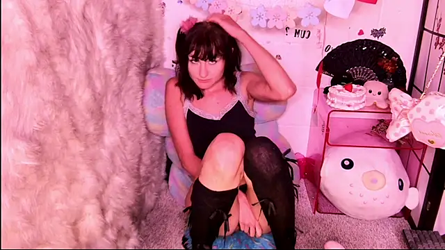 SweetLaumina online show from 03.30.26