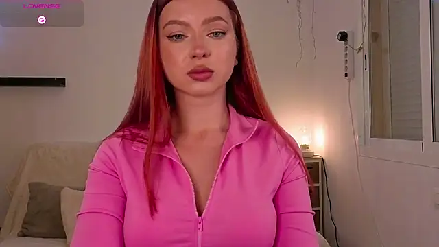 Karinchik  online show from 12.15.25