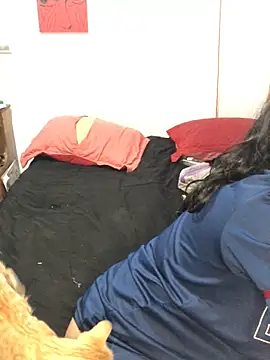 Snapshot of toxikkka chatting on 02.16.25 toxikkka online show from 02.16.25