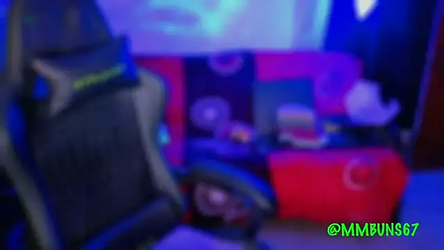 miacanela xo online show from 10.25.25