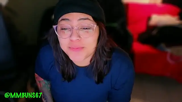 miacanela xo online show from 11.29.25