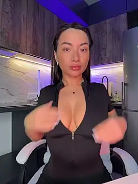 Melisa Ester online show from 11.20.25