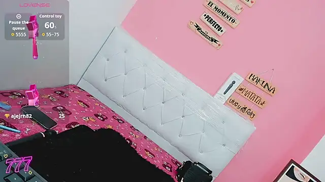 Snapshot of valentina_princess_ chatting on 02.20.26 valentina princess online show from 02.20.26