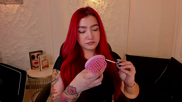 ViolettCastel online show from 10.15.25