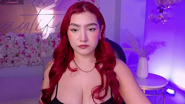 ViolettCastel online show from 11.21.25