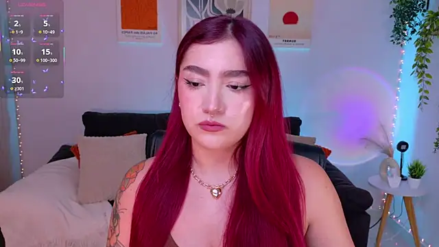 Snapshot of ViolettCastel chatting on 07.05.26 ViolettCastel online show from 07.05.26