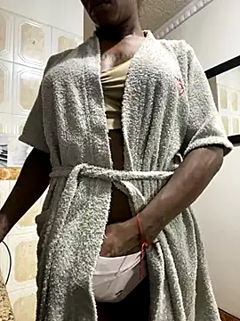 sweetsarabig22cm online show from 12.01.25