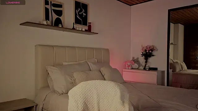 Roxxy mora online show from 11.13.25