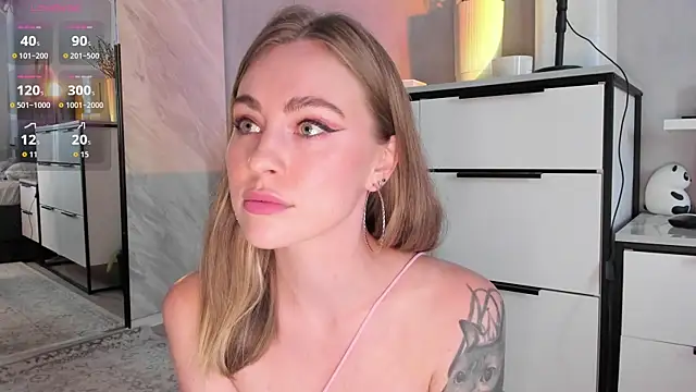 LoveGameSexx online show from 10.11.25