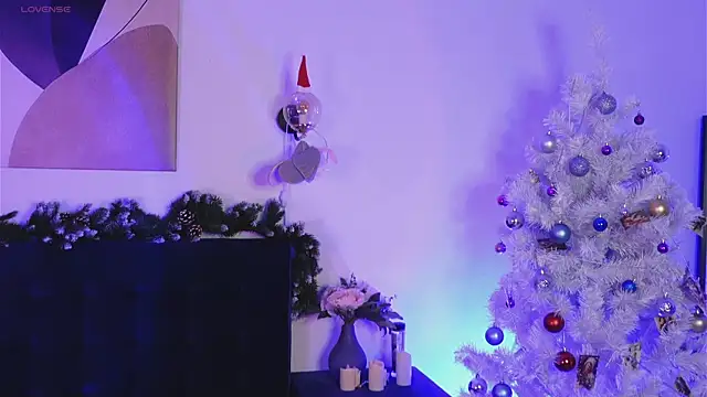 Snapshot of MrsPrude chatting on 12.13.24 MrsPrude online show from 12.13.24