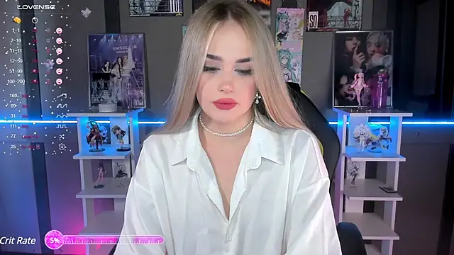 Snapshot of Ellen_Soft chatting on 02.07.25 Ellen Soft online show from 02.07.25