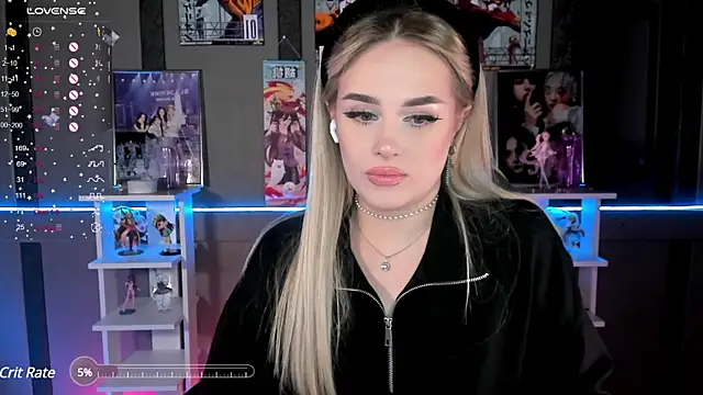 Snapshot of Ellen_Soft chatting on 03.06.25 Ellen Soft online show from 03.06.25