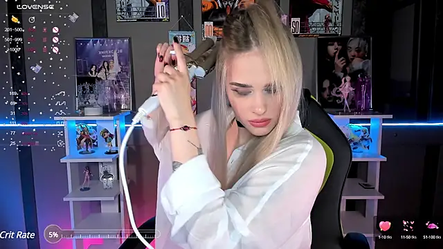 Snapshot of Ellen_Soft chatting on 03.07.25 Ellen Soft online show from 03.07.25