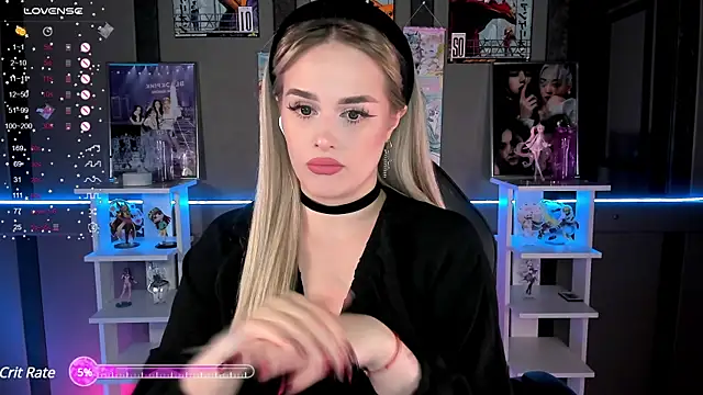 Snapshot of Ellen_Soft chatting on 03.15.25 Ellen Soft online show from 03.15.25