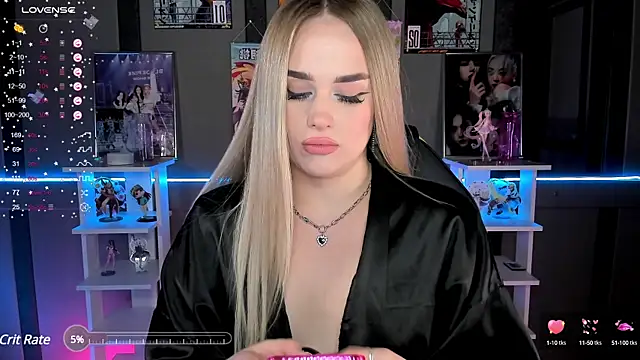 Snapshot of Ellen_Soft chatting on 03.18.25 Ellen Soft online show from 03.18.25