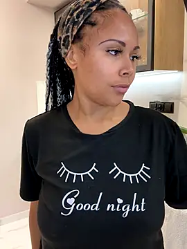 HaileyDiana online show from 11.05.25