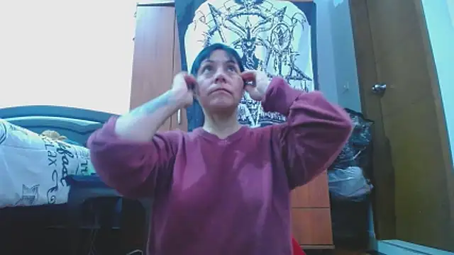 lili peach online show from 02.18.26