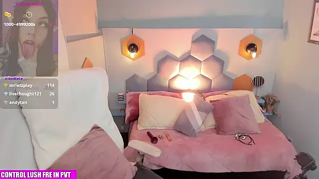 Melissa Koster online show from 01.10.25