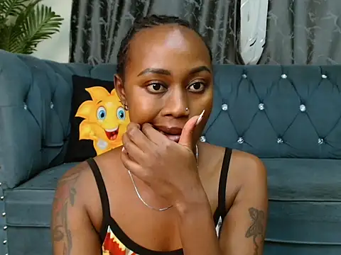 Miss hot candy online show from 03.08.25