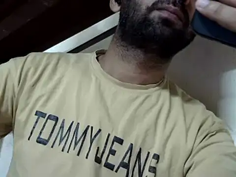 Snapshot of ConducedPant chatting on 03.11.25 ConducedPant online show from 03.11.25