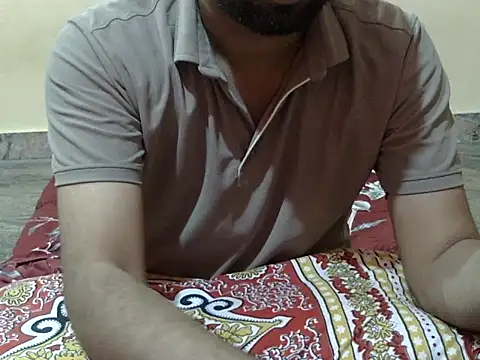 Snapshot of ConducedPant chatting on 03.24.26 ConducedPant online show from 03.24.26