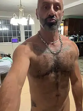 Snapshot of DaddySnowXX chatting on 09.25.25 DaddySnowXX online show from 09.25.25