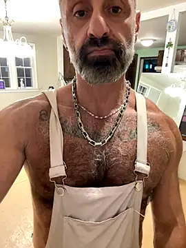 Snapshot of DaddySnowXX chatting on 10.02.25 DaddySnowXX online show from 10.02.25