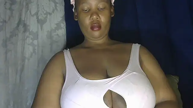 NippleMilkXx online show from 11.06.25