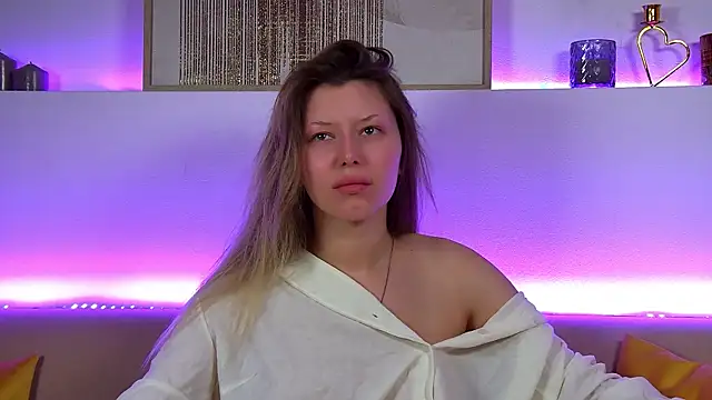 Snapshot of LiliaBianka chatting on 02.11.25 LiliaBianka online show from 02.11.25