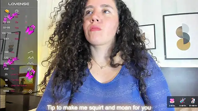 Snapshot of Valeria__soler chatting on 02.01.25 Valeria soler online show from 02.01.25