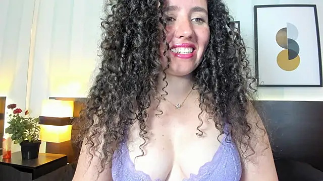 Snapshot of Valeria__soler chatting on 02.11.25 Valeria soler online show from 02.11.25