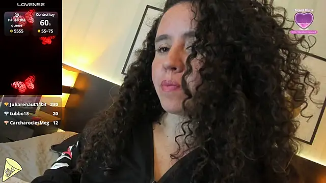 Snapshot of Valeria__soler chatting on 02.28.25 Valeria soler online show from 02.28.25