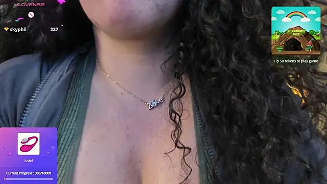 Snapshot of Valeria__soler chatting on 03.17.25 Valeria soler online show from 03.17.25