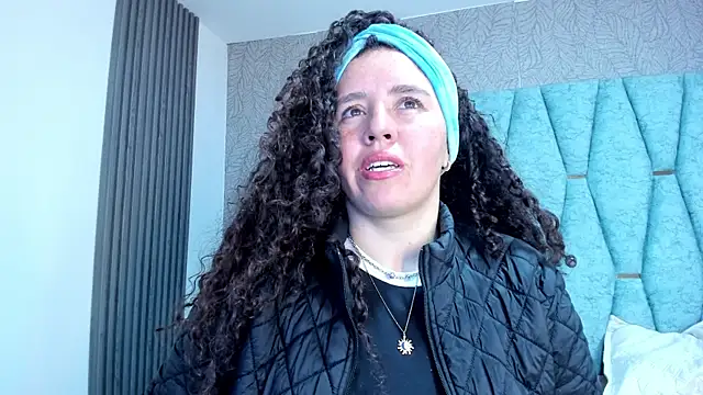 Snapshot of Valeria__soler chatting on 09.29.25 Valeria soler online show from 09.29.25