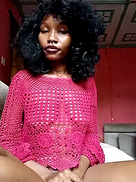 Snapshot of Kaykaydolly chatting on 06.22.26 Kaykaydolly online show from 06.22.26