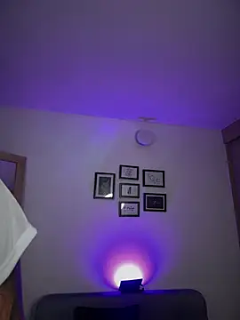 JoselinFlower  online show from 02.27.25