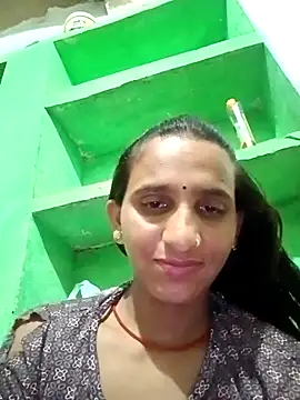 Snapshot of Baby__Shreya chatting on 04.21.26 Baby Shreya online show from 04.21.26