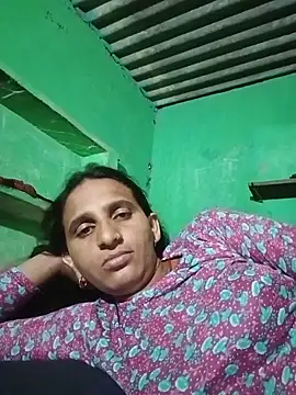 Snapshot of Baby__Shreya chatting on 06.17.26 Baby Shreya online show from 06.17.26