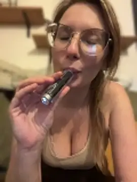 Vanilladreams online show from 04.12.26