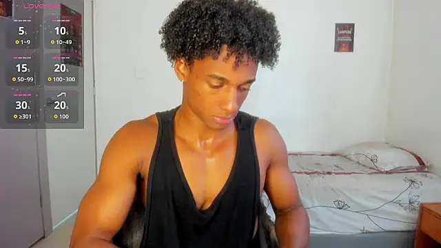 Snapshot of Malkongarcia chatting on 09.16.25 Malkongarcia online show from 09.16.25