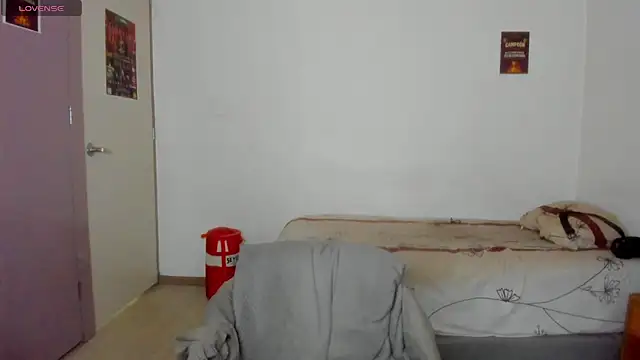 Snapshot of Malkongarcia chatting on 10.10.25 Malkongarcia online show from 10.10.25