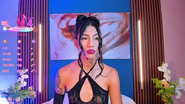 sofiaa grey  online show from 09.22.25