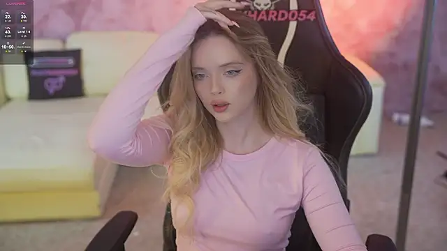 Snapshot of Cassy-Celestial_ chatting on 02.02.26 Cassy-Celestial online show from 02.02.26