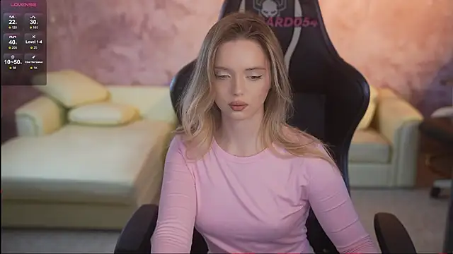 Snapshot of Cassy-Celestial_ chatting on 02.14.26 Cassy-Celestial online show from 02.14.26