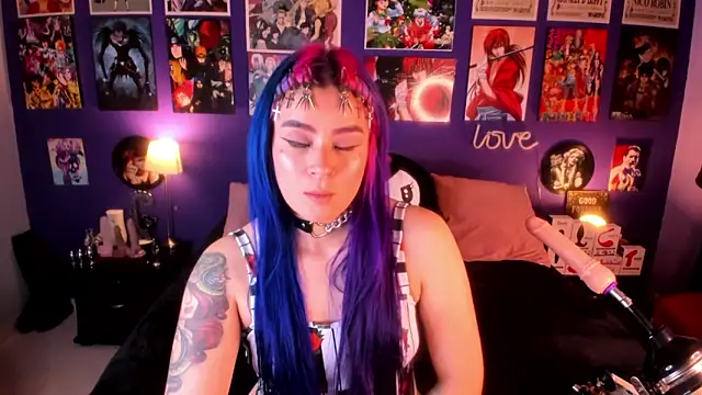 anne cross online show from 02.04.25