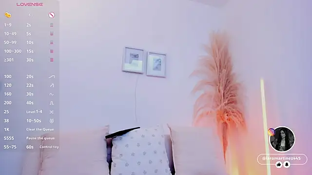 iara martinez online show from 01.07.26