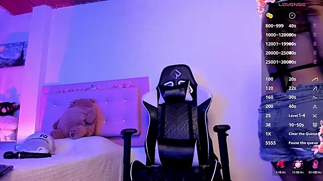 little jade online show from 02.05.25